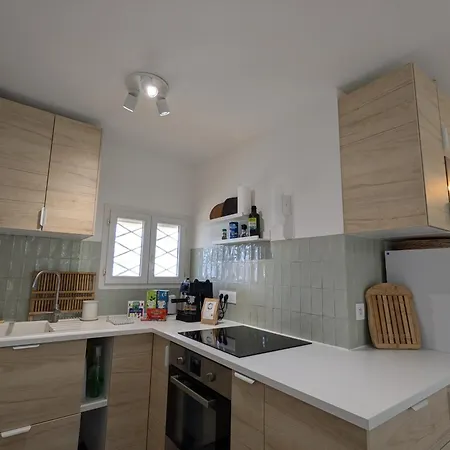 Apartment T4 Proche Et Vieille *